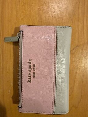 kate spade Two-Tone Pink and Cream Saffiano Zip Wallet